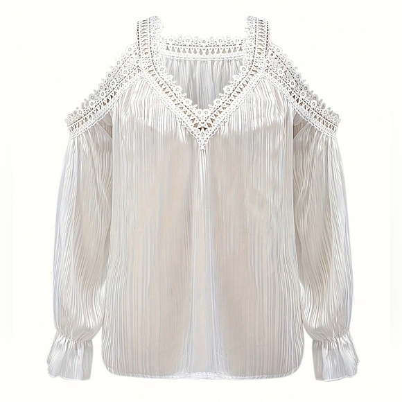 Open Shoulder Floral Trim Casual Vacation Blouse - Picture 4 of 5